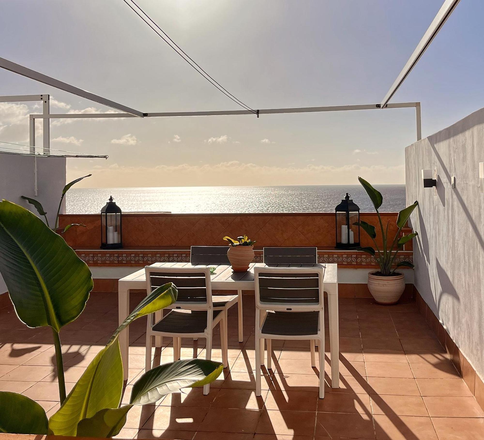 Apartment Canary Treasure Sunset By The Sea - Modern With Ocean Views *